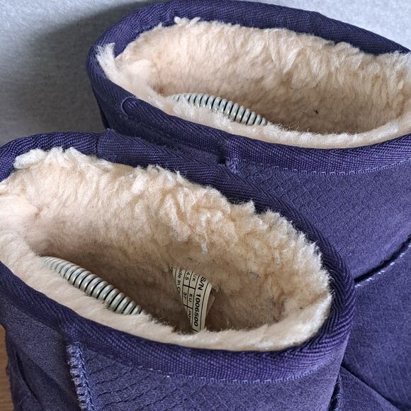 UGG Classic Mini Exotic Scales Marine Navy Blue Women 6 Suede Snow Boots Short - Picture 2 of 12